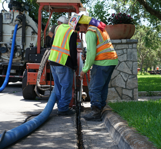 TexStar technicians Microtrenching